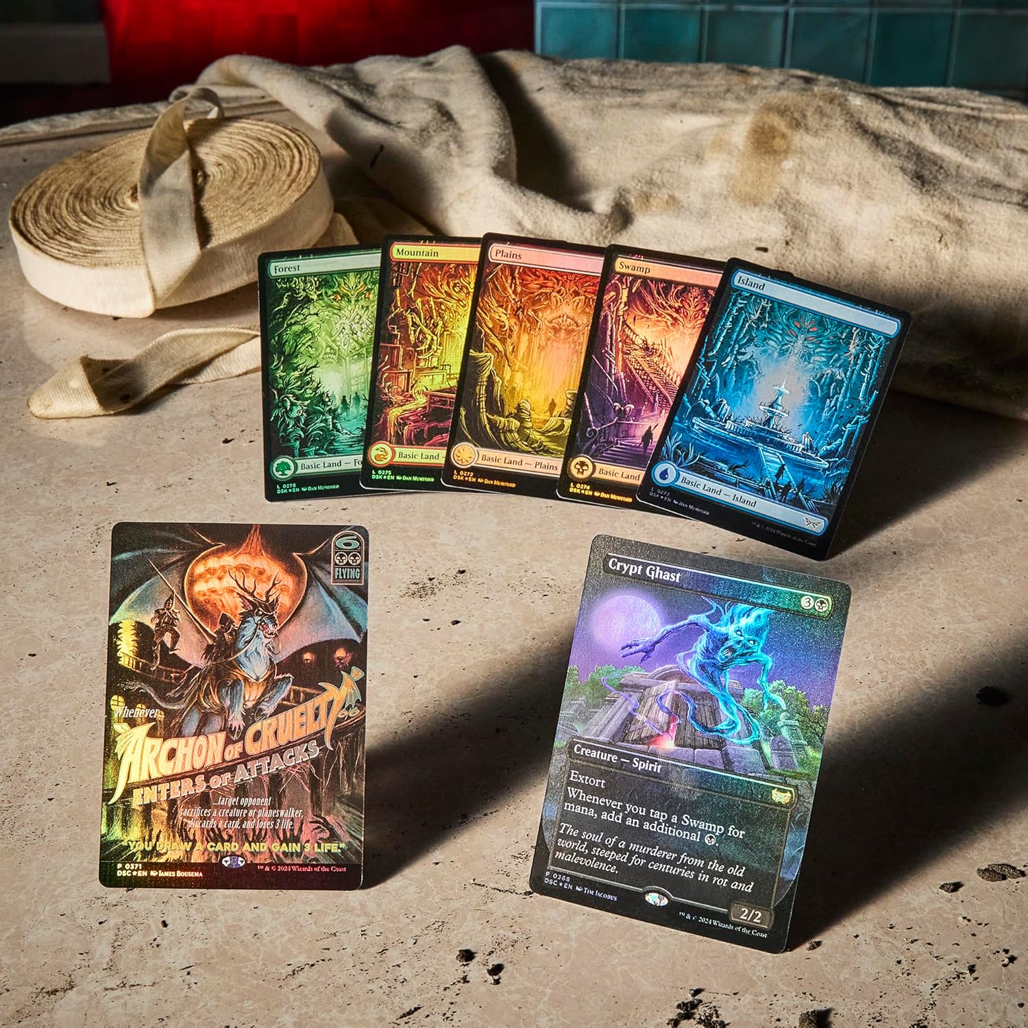 Magic: The Gathering Duskmourn: House of Horrors Nightmare Bundle